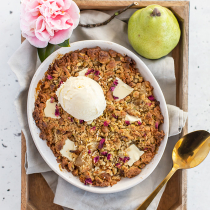 Pear and Pistachio Crumble with White Chocolate
