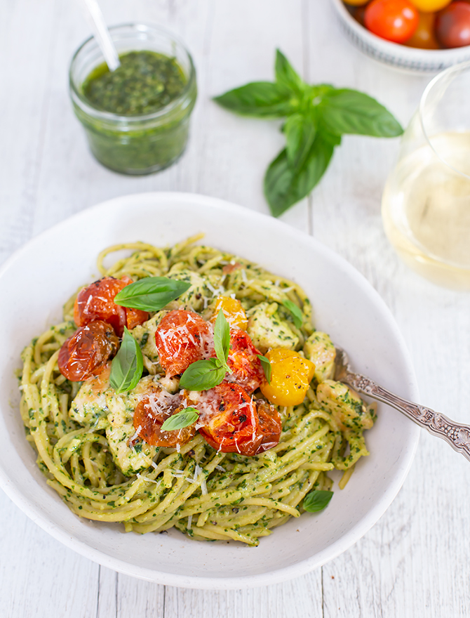 Simple Dinners 24 / Creamy Chicken Pesto with Roasted Cherry Tomatoes -  Spicyicecream